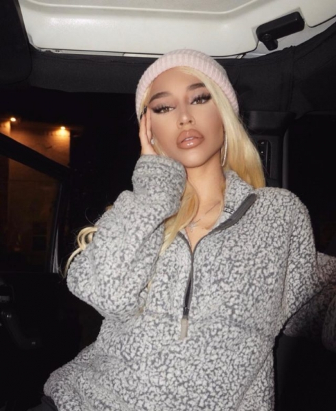 Семейство Кардашьян снова в центре скандала: Кайли Дженнер обвинили в издевательствах 