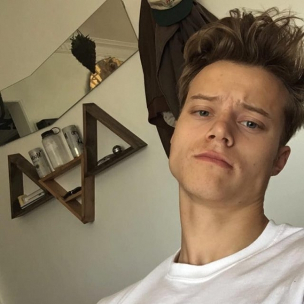 Собрали топ-5 испанских актеров, по которым сходят с ума поклонники