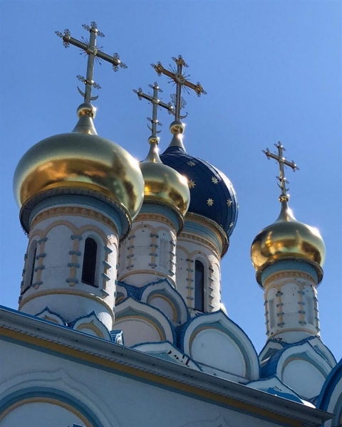 Светлый праздник: как отметили Пасху российские звезды