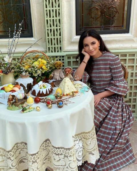 Светлый праздник: как отметили Пасху российские звезды