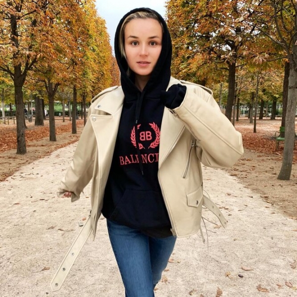 Тебе опять 17 лет: русские знаменитости, которые выглядят как подростки