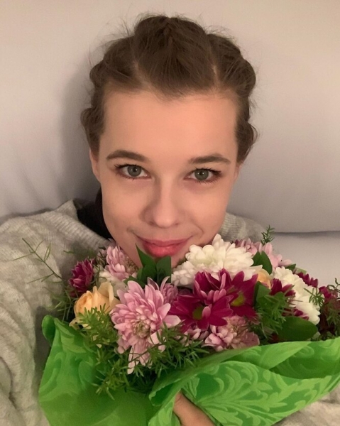 Тебе опять 17 лет: русские знаменитости, которые выглядят как подростки