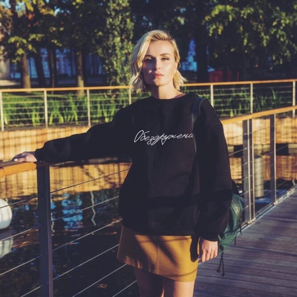 Тебе опять 17 лет: русские знаменитости, которые выглядят как подростки