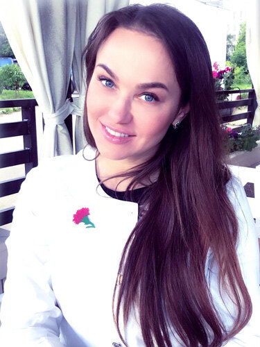 Тогда и сейчас: как сегодня выглядят актрисы главных сериалов нулевых