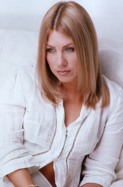 Тогда и сейчас: как сегодня выглядят певицы, чья карьера началась в 2000-х