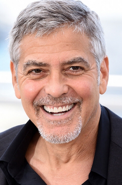 Улыбка на&nbsp;миллион: сколько заплатили звезды за&nbsp;свои идеальные зубы