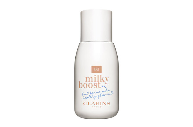 «Умылась тональным»: 7 правил, которые помогут избежать эффекта манекена на лице