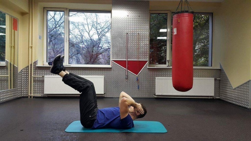 Упражнения для похудения: топ самых эффективных упражнений для похудения в домашних условиях