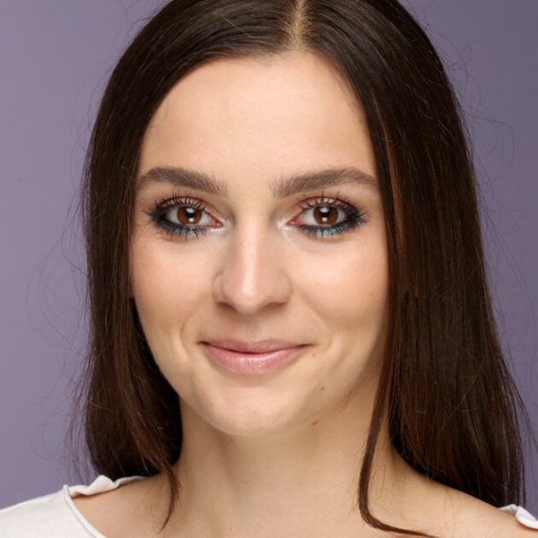 Увеличиваем глаза и «открываем» взгляд: 4 модные идеи макияжа нижнего века