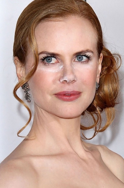 Уже не&nbsp;модно: 8 звездных трендов в&nbsp;макияже, которые стоит оставить в&nbsp;прошлом