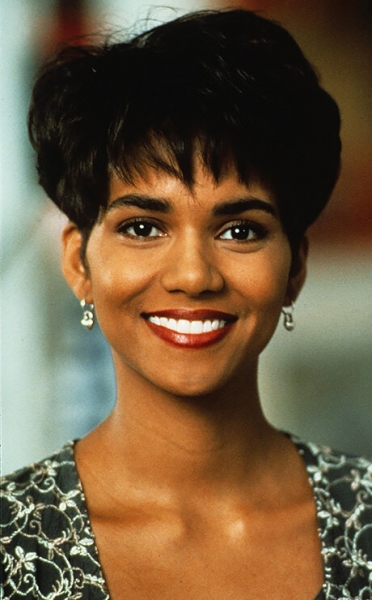 В 40 лучше, чем в 20: звезды, которые стали привлекательнее с возрастом