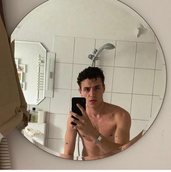 В день рождения Энрике Иглесиаса: топ-15 испанских красавчиков