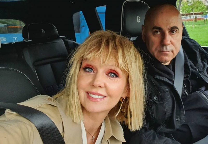 В годовщину свадьбы Потапа и Насти Каменских: звездные пары, которые познакомились на работе 