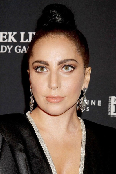 Вот почему румяна должны быть в твоей косметичке: 7 звездных преображений