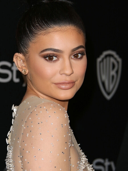 Все Кардашьян без макияжа: редчайшие кадры!