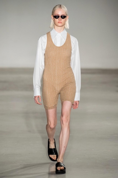 Все тренды: что должно быть в твоём гардеробе этим летом