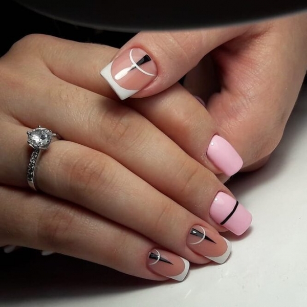 Всегда в моде: 35 горячих идей французского маникюра