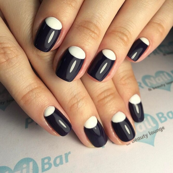 Всегда в моде: 35 горячих идей французского маникюра