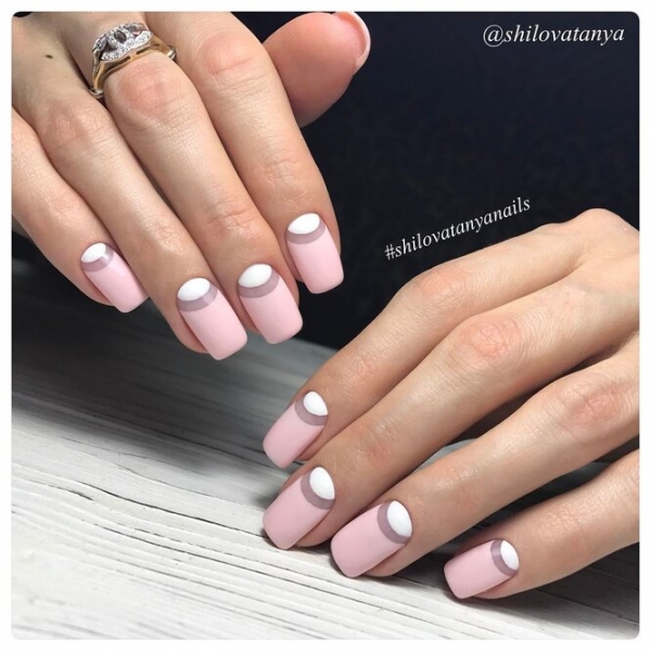 Всегда в моде: 35 горячих идей французского маникюра