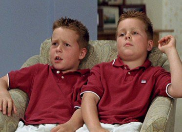 Вспомнить все: показываем, как сейчас выглядят близнецы Линетт Скаво из «Отчаянных домохозяек»