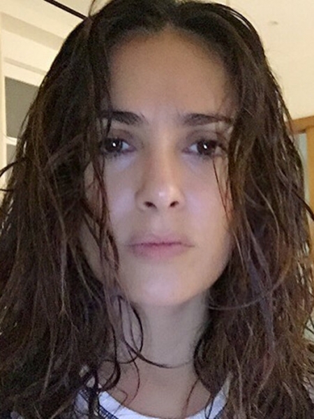 Звездные селфи: без макияжа они выглядят моложе!