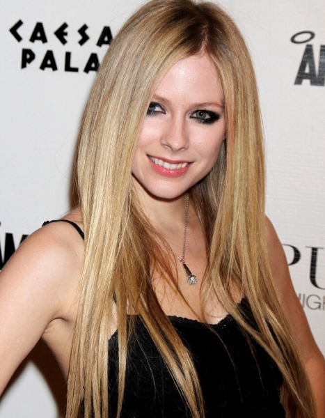 Звезды, которым следует сменить «визитную карточку»