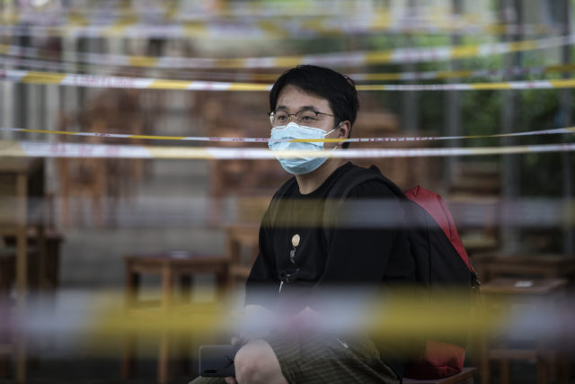 17 июня и коронавирус: больше 8,1 миллиона заболевших, британские ученые доказали эффективность нового препарата в лечении коронавируса, в регионах Китая ввели карантин для приезжающих из Пекина