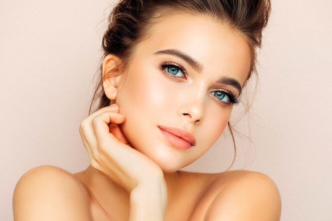 2 суперэффективных упражнения, которые сотрут «гусиные лапки» вокруг глаз