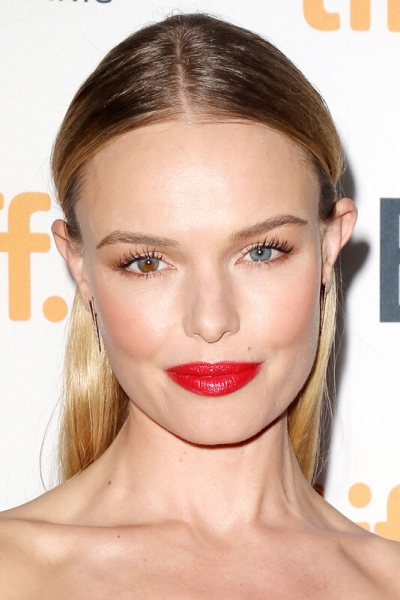 25 суперстильных причесок на прямой пробор: учимся у звезд!