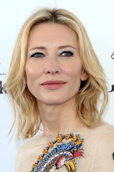 25 суперстильных причесок на прямой пробор: учимся у звезд!