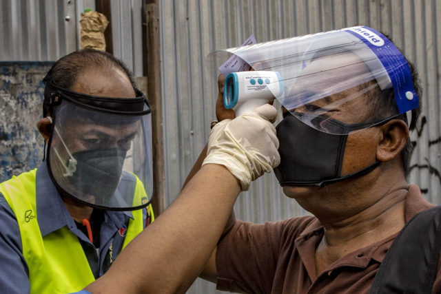 7 июня и коронавирус: почти 7 миллионов заболевших, число смертей перевалило за 400 000 тысяч, в Сочи открылись больше 200 заведений и 20 пляжей