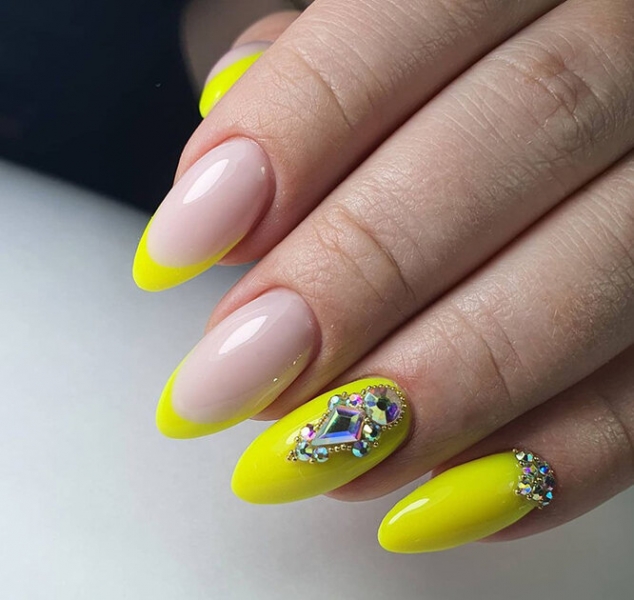 А мы любили! Какой маникюр больше не в тренде