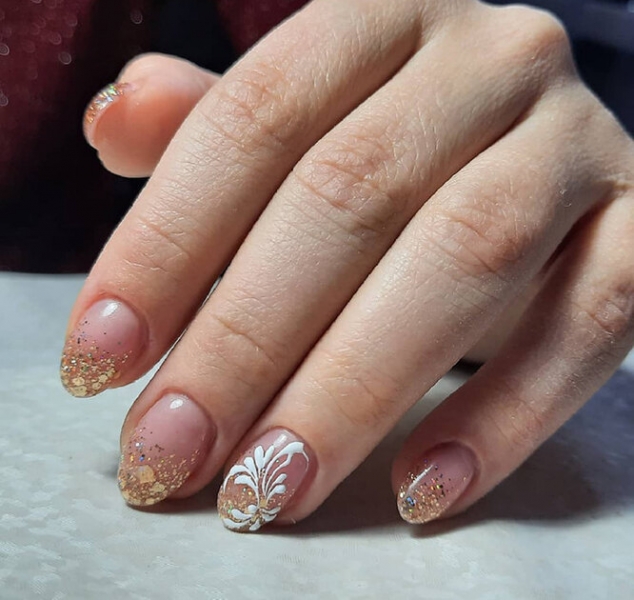 А мы любили! Какой маникюр больше не в тренде