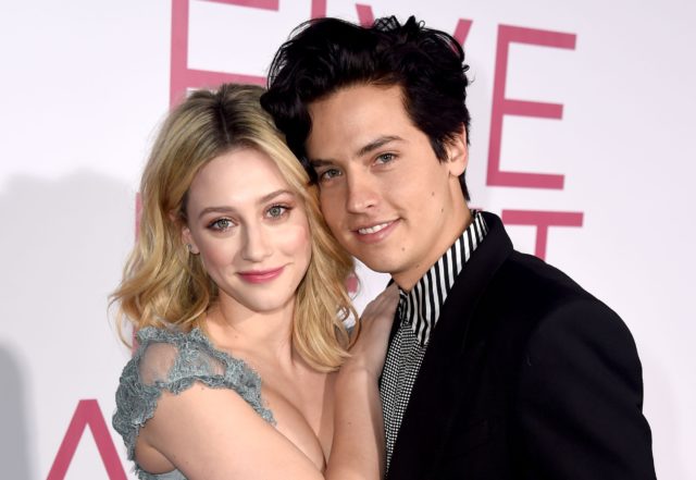 Беда не приходит одна: собрали голливудские пары, который расстались за время карантина