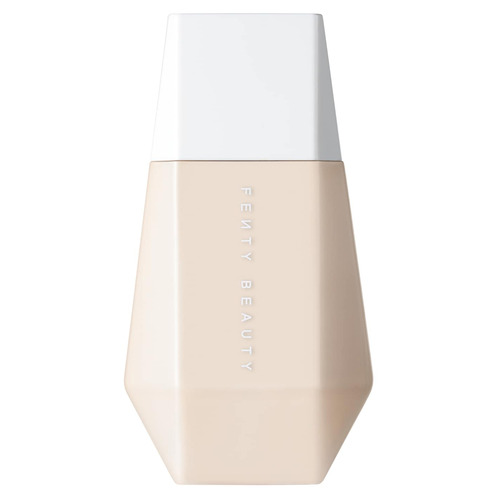 Без эффекта маски: новые тональные средства из летних коллекций 