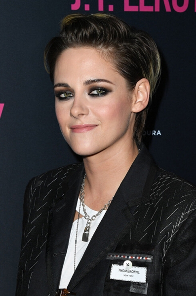 Бьюти-эволюция Кристен Стюарт: от нюда до «белых» бровей и стрижки под мальчика