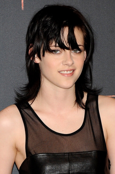 Бьюти-эволюция Кристен Стюарт: от нюда до «белых» бровей и стрижки под мальчика