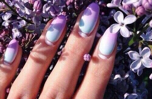 Бьюти-тренд: маникюр в стиле «омбре»