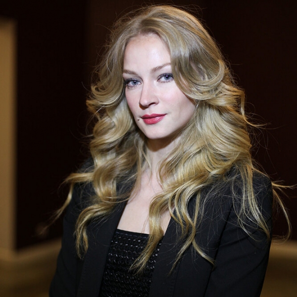 Богиня элегантности: 10 лучших бьюти-образов Светланы Ходченковой