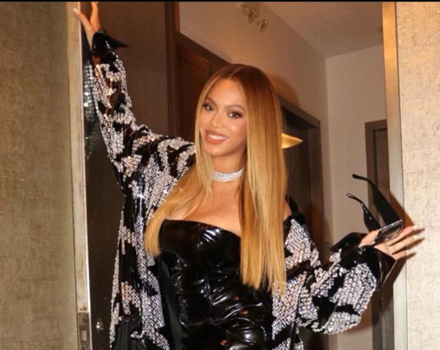 Будто снова 20 лет: Бейонсе удивила своим преображением 