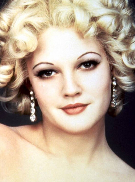 Что-то явно пошло не так: звезды, которые перемудрили с бровями