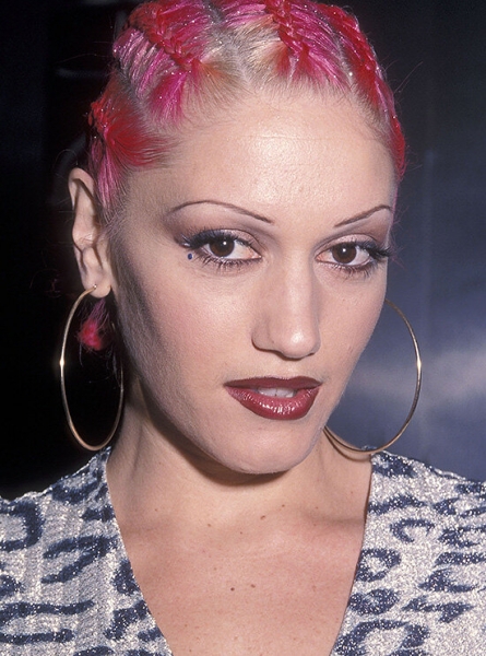 Что-то явно пошло не так: звезды, которые перемудрили с бровями