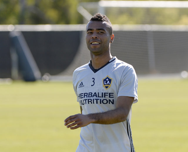 «Ее всегда тянуло на англичан»: подруга Меган Маркл об отношениях актрисы с известным футболистом