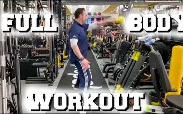 Ей не больше 25! Что делает Кейт Бекинсейл, чтобы выглядеть в два раза моложе?