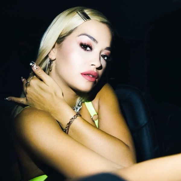 Эти звезды знают толк в маникюре! 20 модных идей, которые хочется повторить