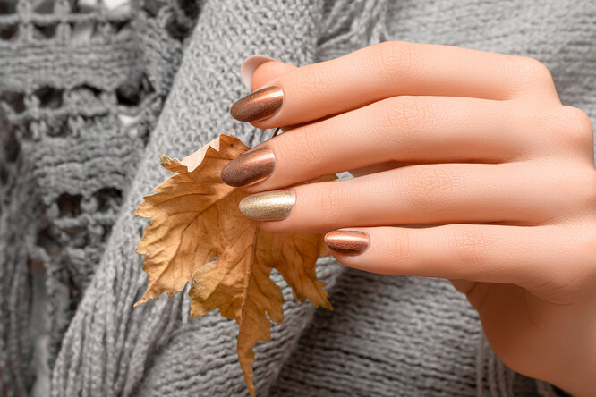 Френч, градиент и рисунки: 30 идей нежного пастельного маникюра