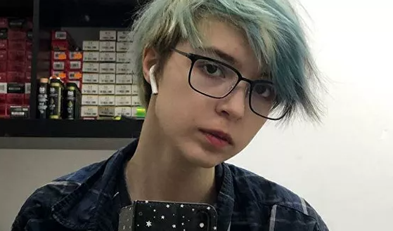 &laquo;Хочется вернуться домой, где мой отец никого не убивал&raquo;: дочь Михаила Ефремова дала интервью о ДТП, травле в Сети и преследовании СМИ 