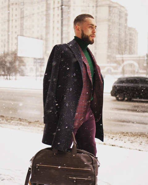 Ходячая реклама: самые красивые пластические хирурги из Instagram