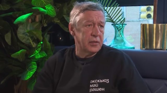 «Я не понимаю, как дальше жить»: Михаил Ефремов впервые обратился к семье погибшего в ДТП водителя