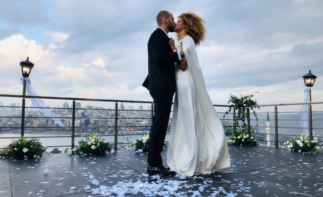 «Я не совсем готова к детям»: победительница «Холостяка» Барбара Пино об отношениях с Антоном Криворотовым и свадьбе мечты 